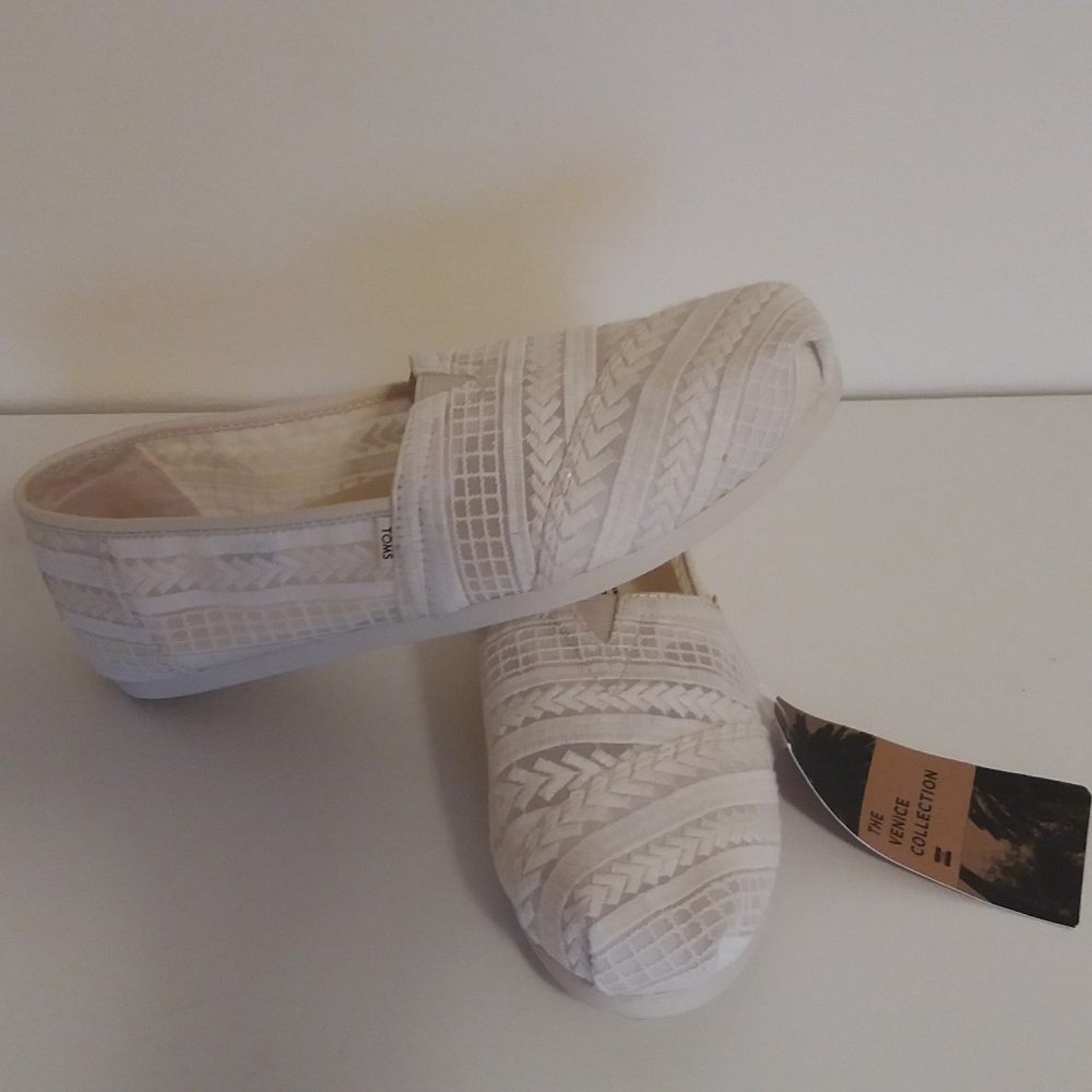 Bridal Toms